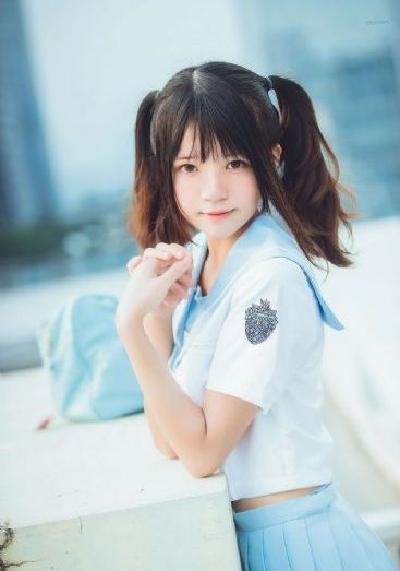 女老师三